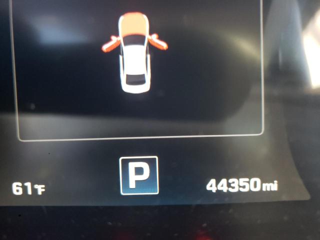 2015 HYUNDAI GENESIS 3. KMHGN4JE1FU095084