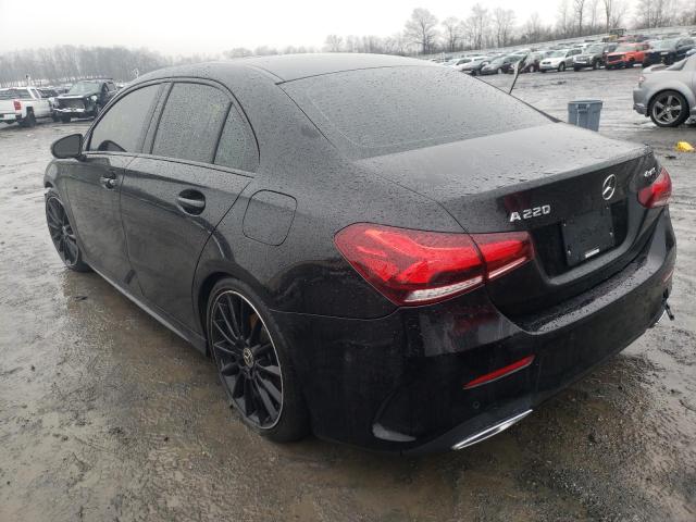 2019 MERCEDES-BENZ A 220 4MAT WDD3G4FB1KW021180