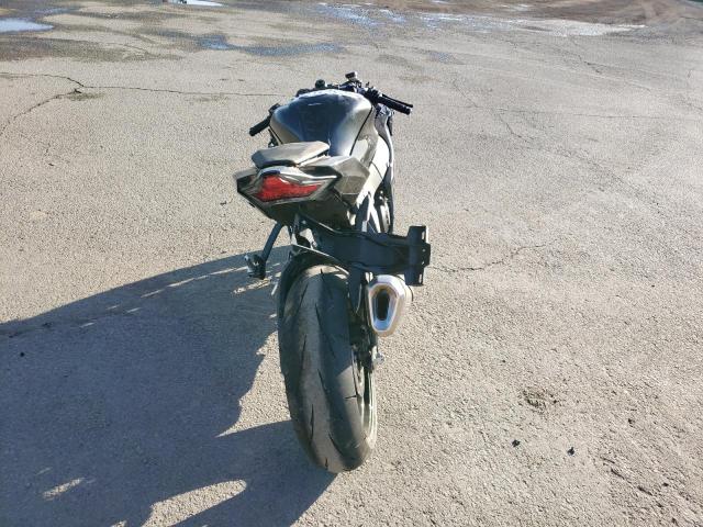 2021 KAWASAKI ZX1002 M JKBZXVM16MA000559