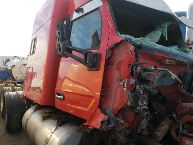 1XPCP4TX4FD281132 Peterbilt 567 2015. Фото: 4
