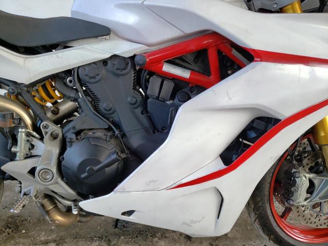2017 DUCATI SUPERSPORT ZDMVABDS3HB000380