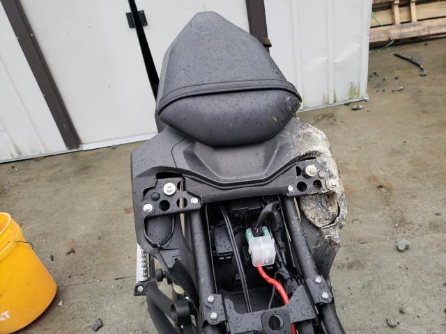 2016 YAMAHA FZ07 JYARM06E7GA010135