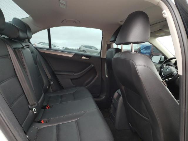 2017 VOLKSWAGEN JETTA SE - 3VWDB7AJ7HM217336