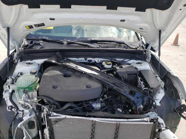 2020 VOLVO XC40 T4 MO YV4AC2HK9L2224824