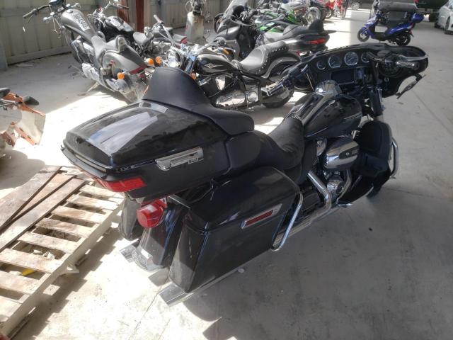 2019 HARLEY-DAVIDSON FLHTCU 1HD1FCC15KB616274