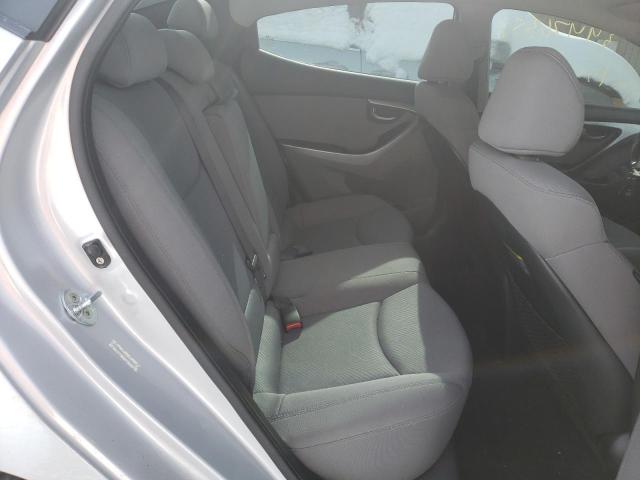 2012 HYUNDAI ELANTRA GL - KMHDH4AE5CU463269