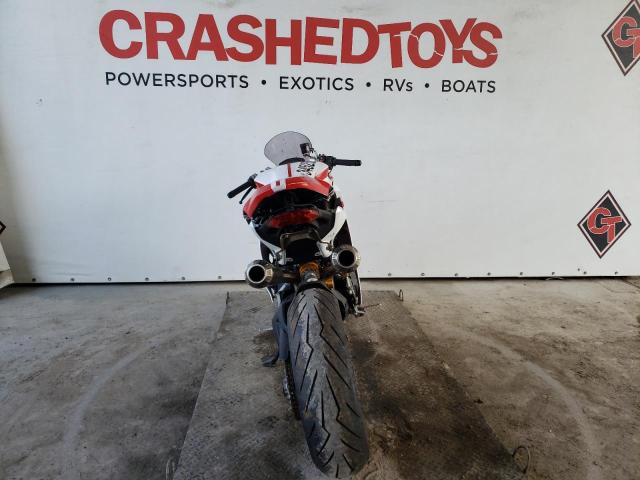 2017 DUCATI SUPERSPORT ZDMVABDS3HB000380