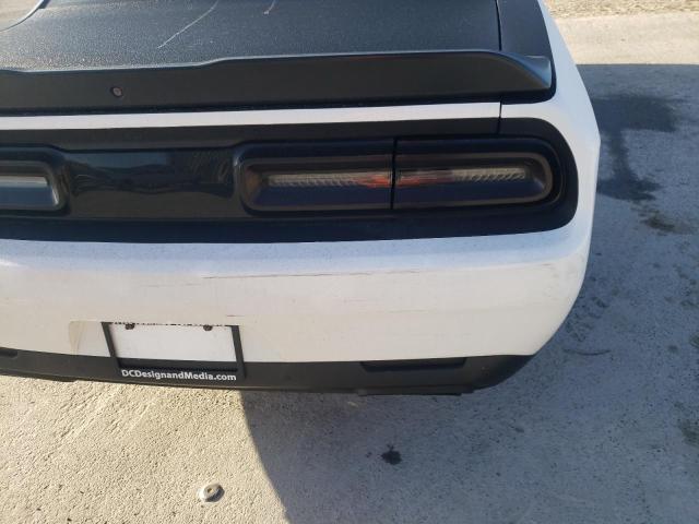 2C3CDZFJ2GH102111 | 2016 DODGE CHALLENGER