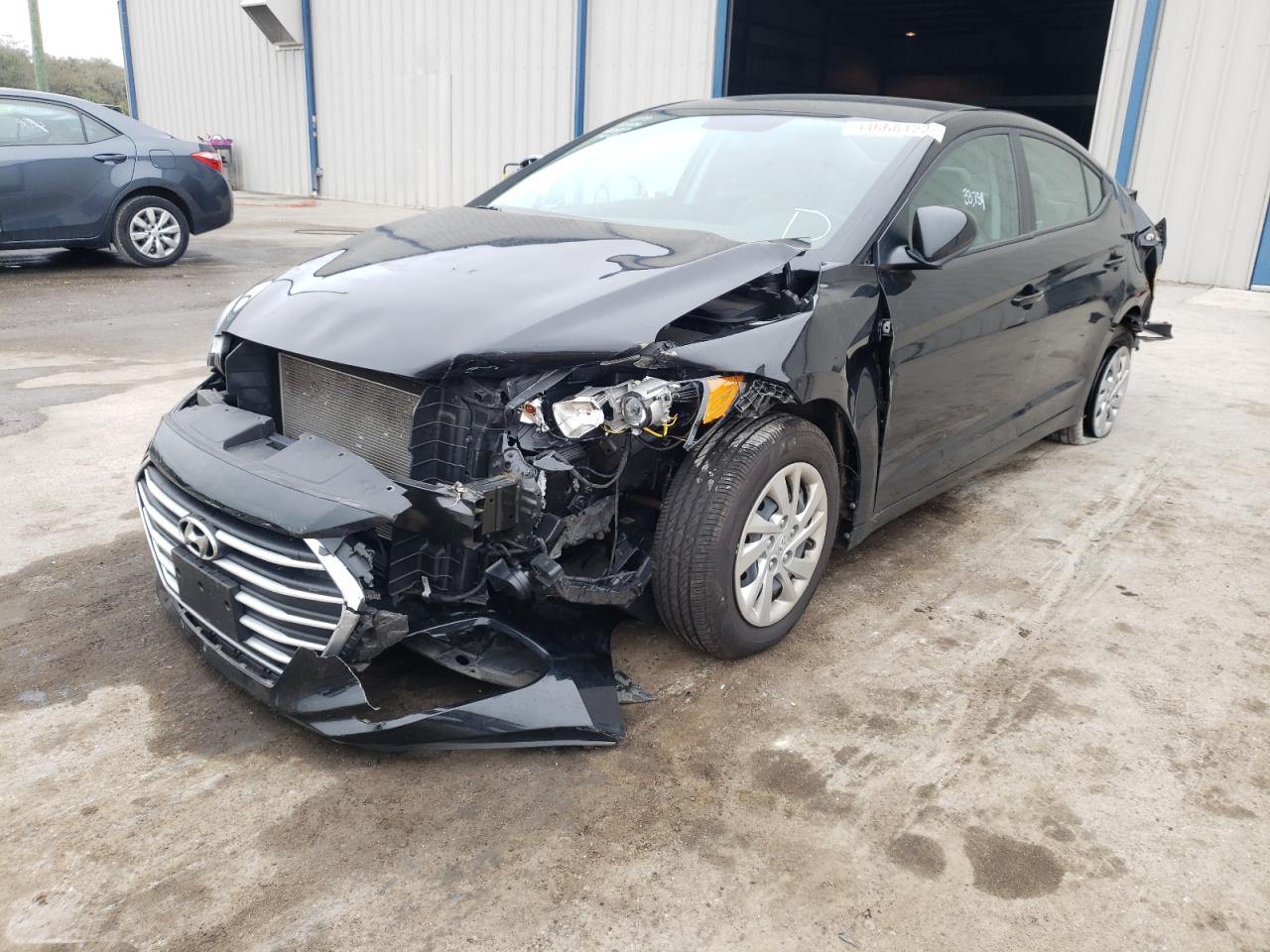 VIN KMHD74LF8JU483795 2018 HYUNDAI ELANTRA no.2