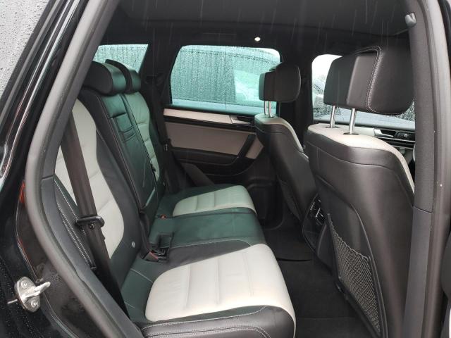 2017 VOLKSWAGEN TOUAREG WO WVGRF7BP8HD004984