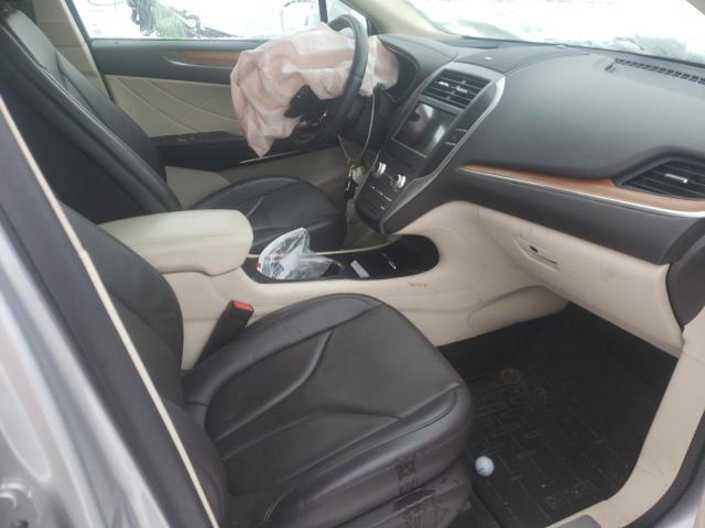 2016 LINCOLN MKC RESERV 5LMCJ3C99GUJ11941