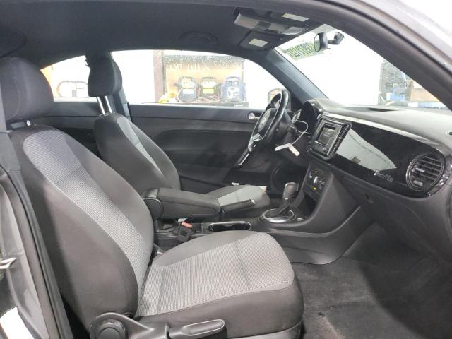 2018 VOLKSWAGEN BEETLE S 3VWFD7AT3JM709565