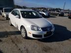 2010 VOLKSWAGEN  JETTA