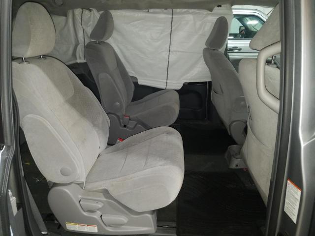 5TDJK3DC8GS136372 Toyota Sienna Le 2016. Фото: 5