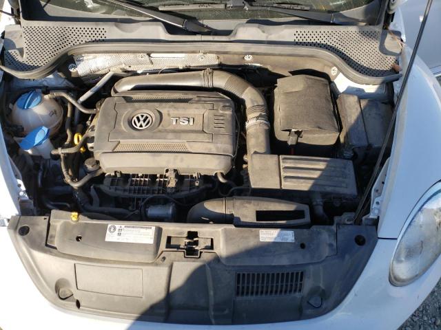 2017 VOLKSWAGEN BEETLE SE 3VWJ17AT9HM623576