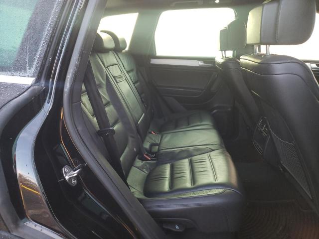 2017 VOLKSWAGEN TOUAREG WO WVGRF7BP5HD002139