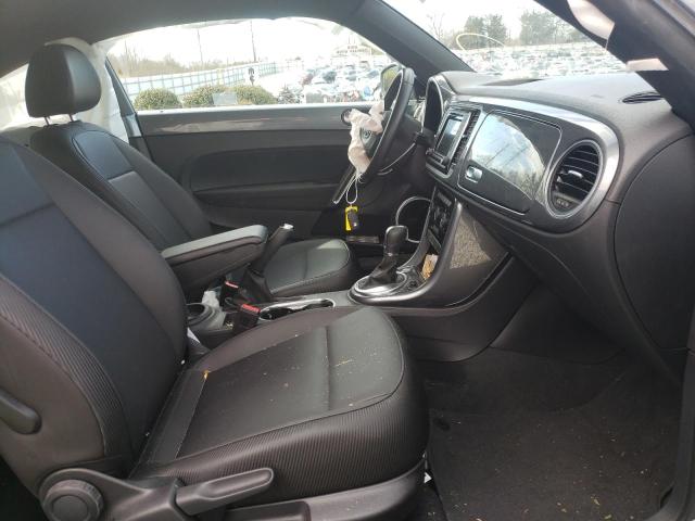 2019 VOLKSWAGEN BEETLE SE 3VWJD7AT2KM708659