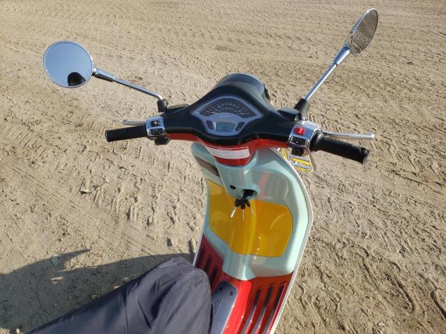 2021 VESPA PIAGGIO ZAPM818G9M5904518