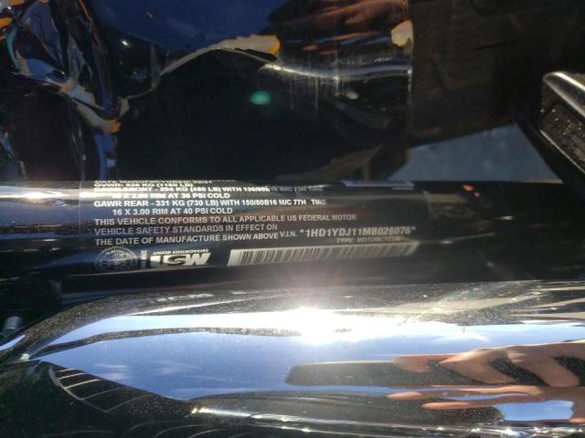 2021 HARLEY-DAVIDSON FLSL 1HD1YDJ11MB026076