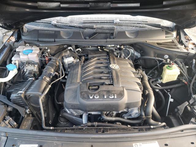 2017 VOLKSWAGEN TOUAREG WO WVGRF7BP5HD002139