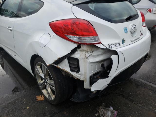2017 HYUNDAI VELOSTER KMHTC6AD1HU324700