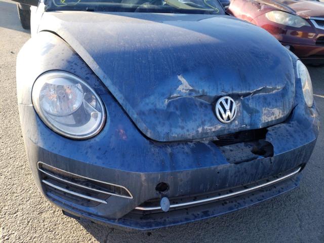 2017 VOLKSWAGEN BEETLE SE 3VWJ17AT9HM606728