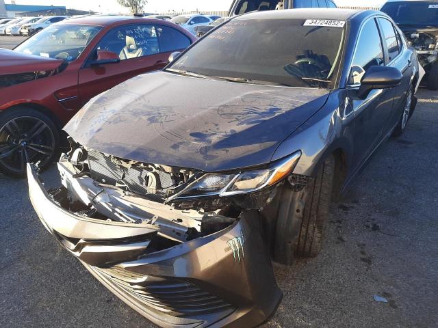 4T1B11HK6JU625798 Toyota Camry L 2018. Фото: 1