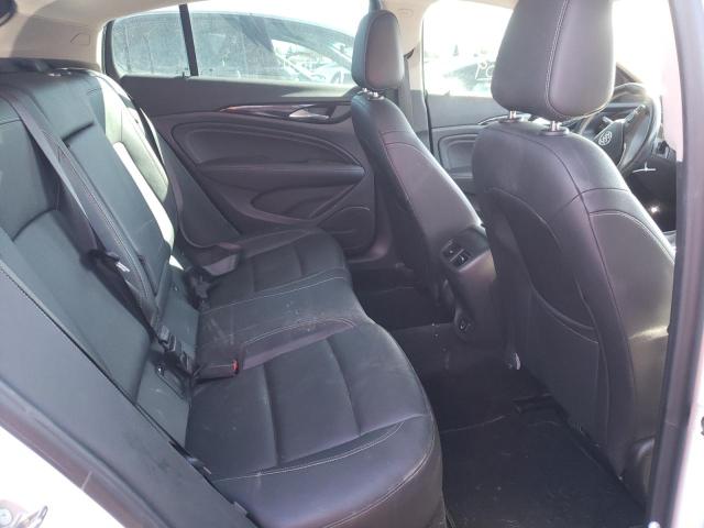 2018 BUICK REGAL ESSE W04GP6SXXJ1120756
