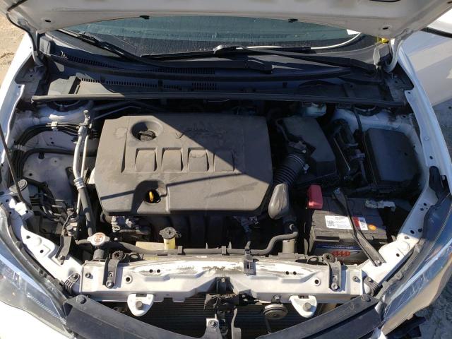 5YFBURHE7HP693099 Toyota Corolla L 2017. Фото: 6