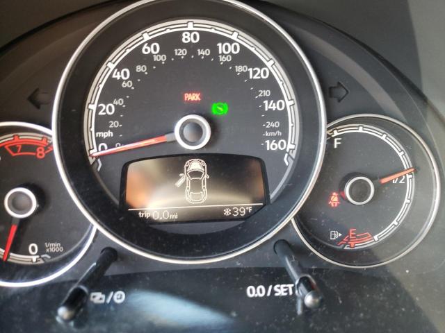 2017 VOLKSWAGEN BEETLE SE 3VWJ17AT1HM627556