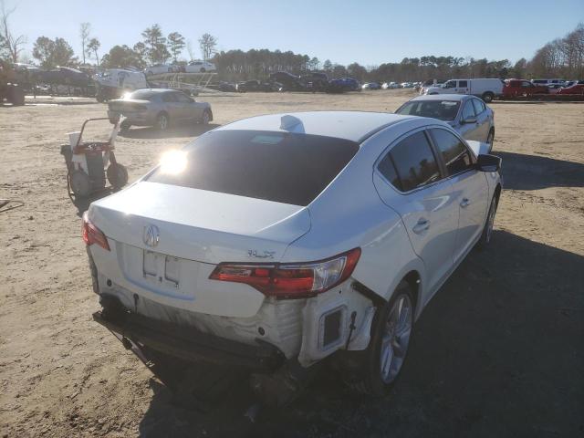 2018 ACURA ILX BASE W - 19UDE2F30JA009827