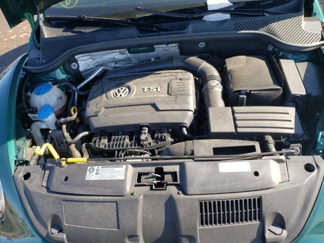 2017 VOLKSWAGEN BEETLE SE 3VWJ17AT1HM627556