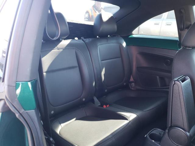 2017 VOLKSWAGEN BEETLE SE 3VWJ17AT1HM627556