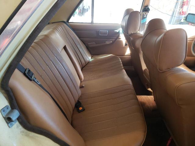 MERCEDES-BENZ C-CLASS 1974 YELLOW Photo 6