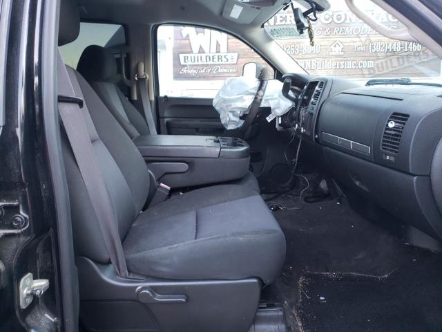 1GCPKSE3XBF207258 Chevrolet Silverado 2011. Фото: 4