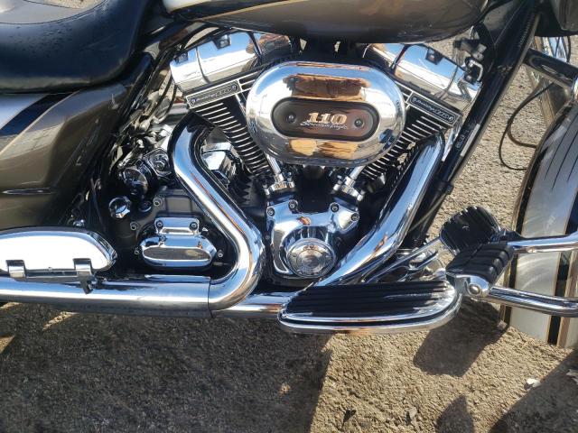 2009 HARLEY-DAVIDSON FLTRSE3 1HD1PV8109Y950902