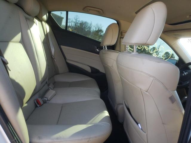 2018 ACURA ILX BASE W - 19UDE2F30JA009827