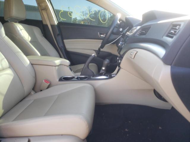 2018 ACURA ILX BASE W - 19UDE2F30JA009827