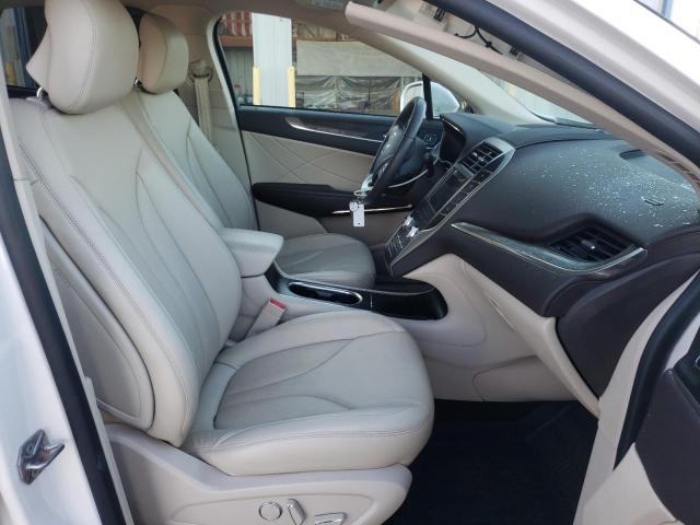 2019 LINCOLN MKC RESERV 5LMCJ3C98KUL18197
