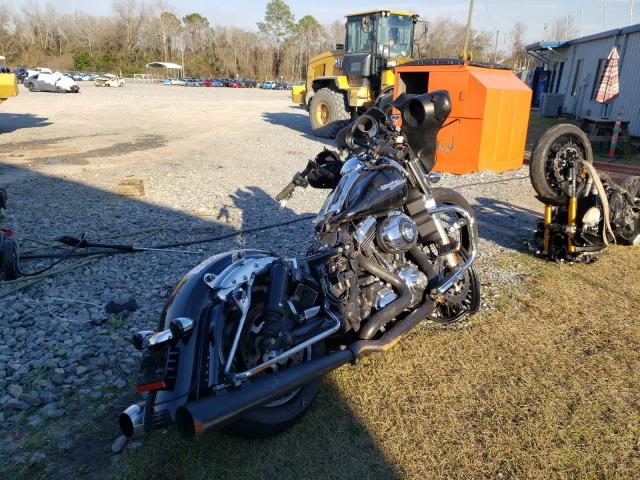 2010 HARLEY-DAVIDSON FLHX 1HD1KB41XAB659866