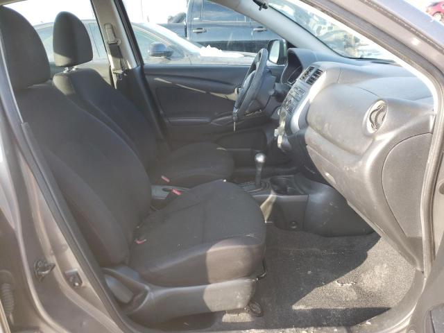 3N1CN7AP2DL821499 Nissan Versa S 2013. Фото: 4