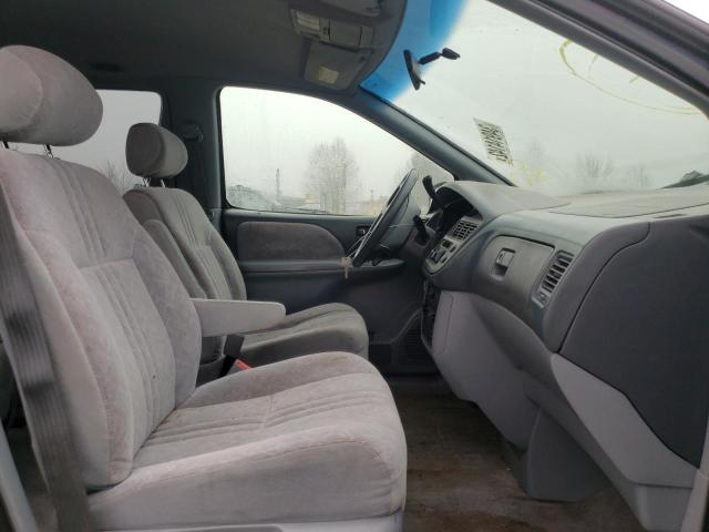 4T3ZF13C7YU282842 Toyota Sienna Le 2000. Фото: 4