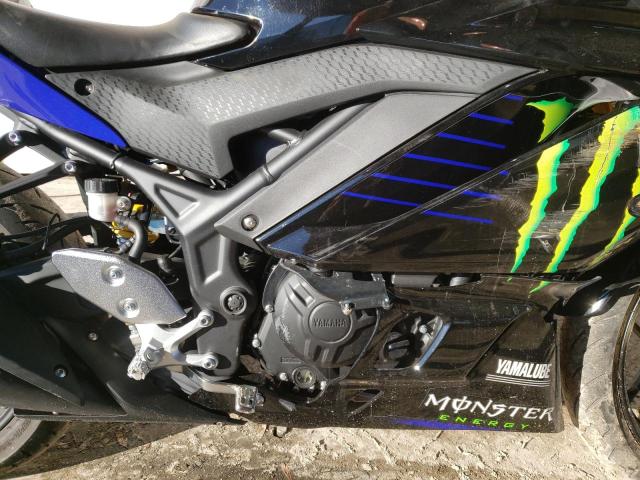 2021 YAMAHA YZFR3 A MH3RH18Y0MK005131