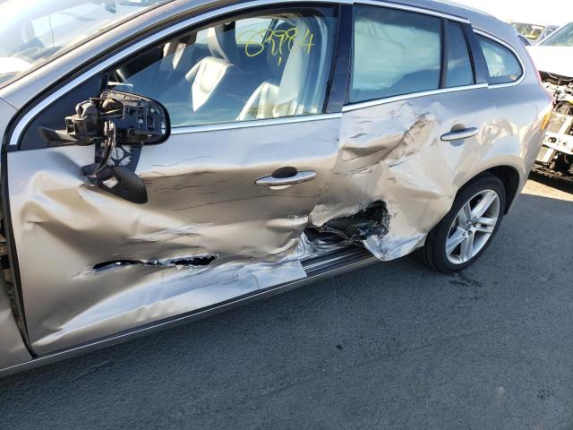 2015 VOLVO V60 PREMIE YV140MEK5F1266288