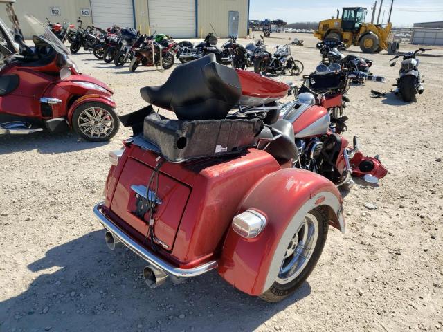 2019 HARLEY-DAVIDSON FLHTCUTG 1HD1MAF13KB852153