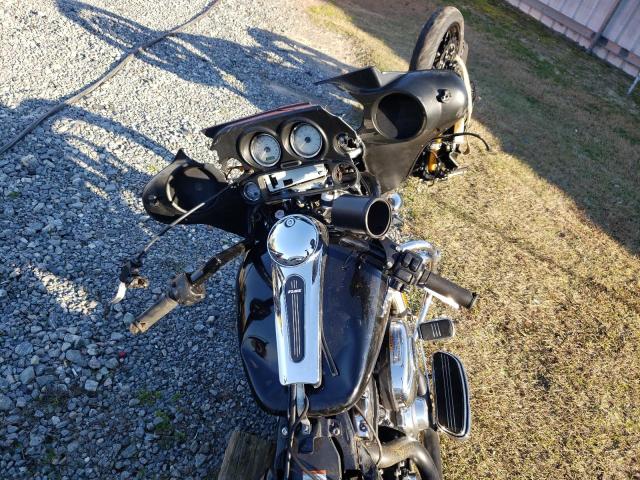 2010 HARLEY-DAVIDSON FLHX 1HD1KB41XAB659866