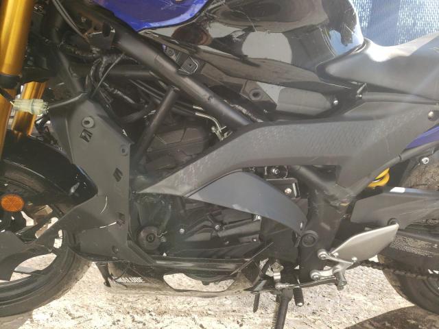 2021 YAMAHA YZFR3 A MH3RH18Y0MK005131