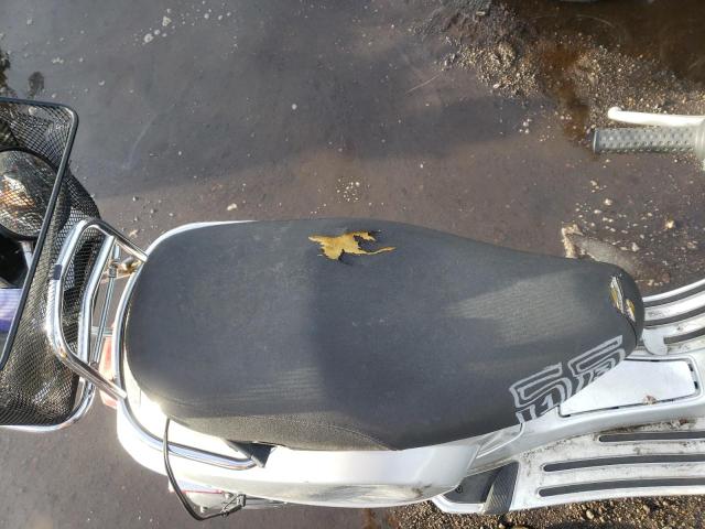 2009 VESPA LX 50 ZAPC386B995010018