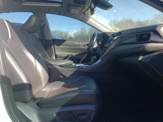 2019 TOYOTA CAMRY XSE 4T1B61HK9KU184929