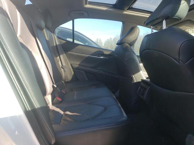 2019 TOYOTA CAMRY XSE 4T1B61HK9KU184929